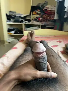Snapshot of Thinboycock chatting on 11/16/25, 07:14 Thinboycock online show from 11/16/25, 07:14
