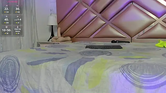 Snapshot of ElisabethMassey chatting on 02/17/26, 08:44 ElisabethMassey online show from 02/17/26, 08:44