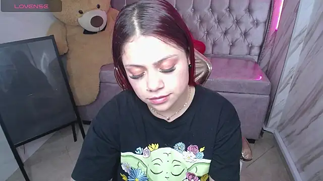 Snapshot of _Ambar72_b chatting on 03/06/25, 06:59 Ambar72 b online show from 03/06/25, 06:59