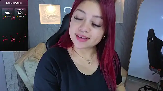 Snapshot of _Ambar72_b chatting on 11/05/25, 01:00 Ambar72 b online show from 11/05/25, 01:00