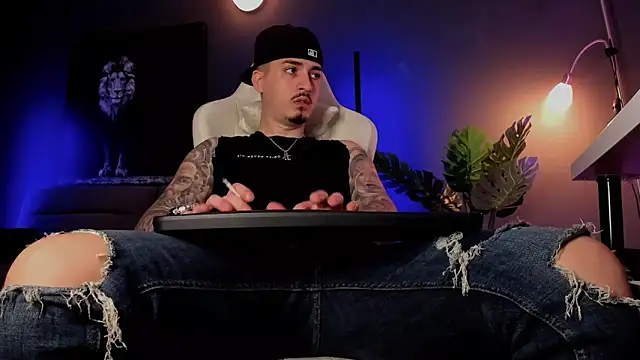 uptomatty online show from 05/01/26, 07:24