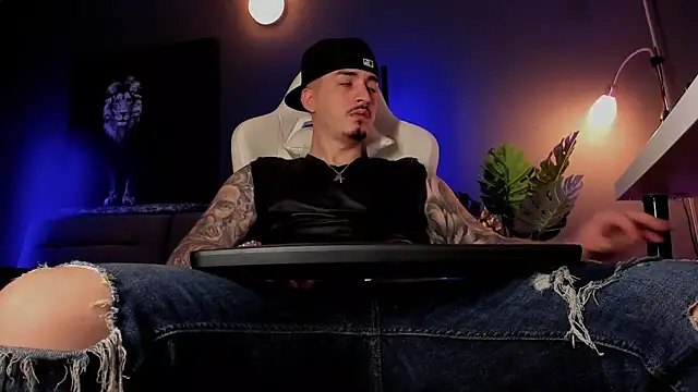 uptomatty online show from 05/15/26, 07:26