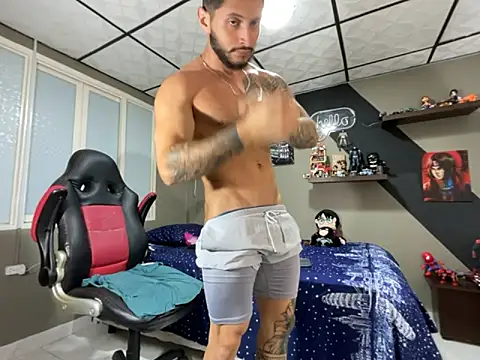 marcel crawford96 online show from 10/21/25, 02:40