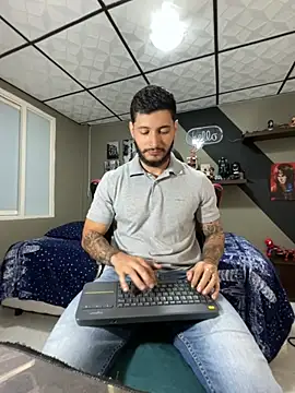 marcel crawford96 online show from 11/08/25, 02:28