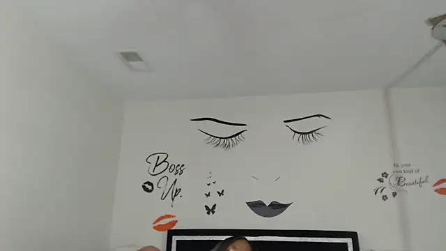 chocolatefantasyxxox online show from 12/04/24, 12:41