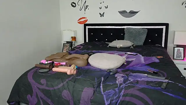 chocolatefantasyxxox online show from 12/28/24, 05:23