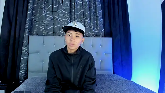 nova sex01 online show from 12/28/24, 08:16