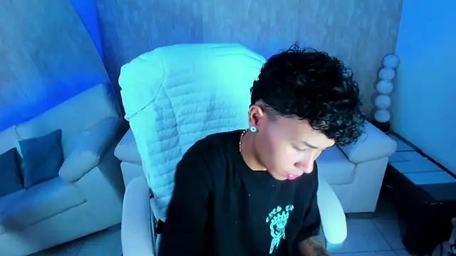 nova sex01 online show from 09/16/25, 04:13