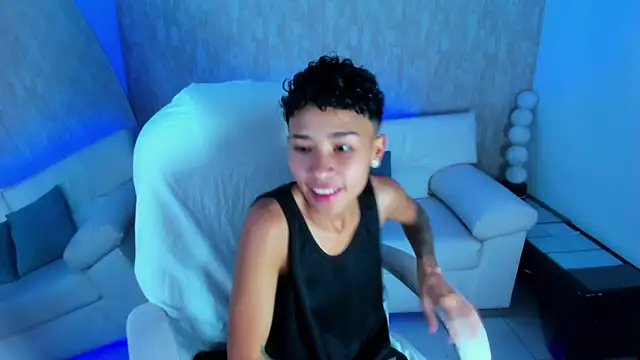 nova sex01 online show from 09/27/25, 03:44