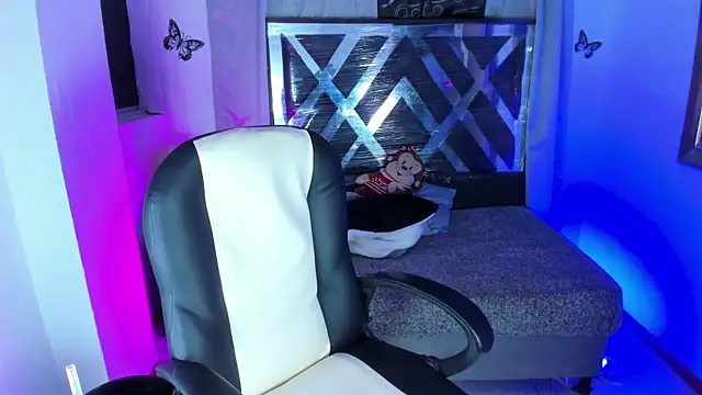 nova sex01 online show from 06/04/26, 03:01