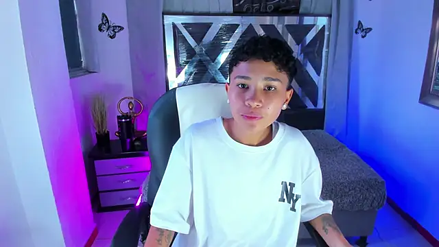 nova sex01 online show from 06/11/26, 07:56