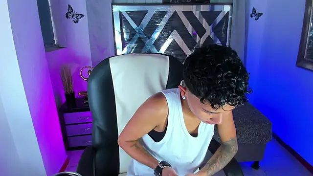 nova sex01 online show from 06/16/26, 09:06
