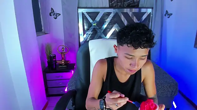 nova sex01 online show from 06/20/26, 08:44