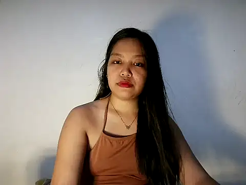 Snapshot of prettythalia chatting on 06/22/26, 01:52 prettythalia online show from 06/22/26, 01:52