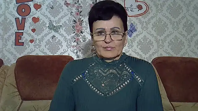 PaulaGolden online show from 04/25/26, 07:00