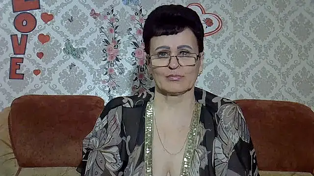 PaulaGolden online show from 04/26/26, 07:11