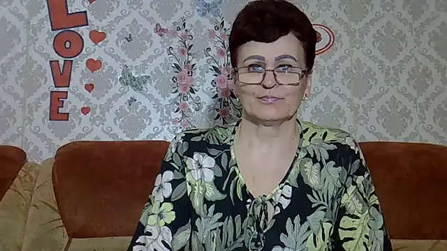 Snapshot of PaulaGolden chatting on 07/04/26, 07:20 PaulaGolden online show from 07/04/26, 07:20