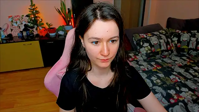 Snapshot of ameli_moon chatting on 02/28/26, 02:07 ameli moon online show from 02/28/26, 02:07