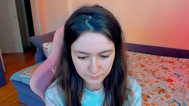 Snapshot of ameli_moon chatting on 03/14/26, 01:38 ameli moon online show from 03/14/26, 01:38