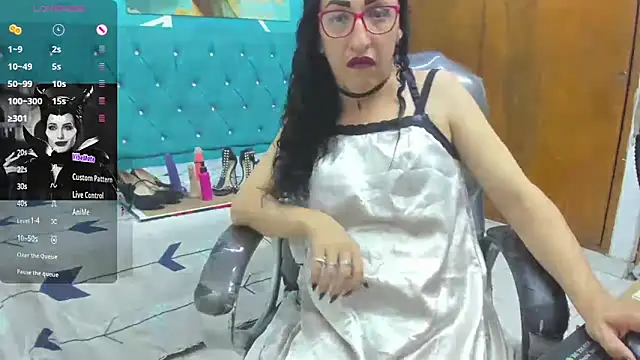 sabrina dupont online show from 10/25/25, 12:56