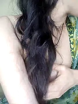 Snapshot of Fair-magic-woman chatting on 02/01/25, 09:19 Fair-magic-woman online show from 02/01/25, 09:19