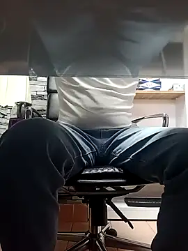 Snapshot of pornturk chatting on 12/09/24, 11:04 pornturk online show from 12/09/24, 11:04
