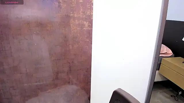 zoi jazmin online show from 01/15/26, 08:01