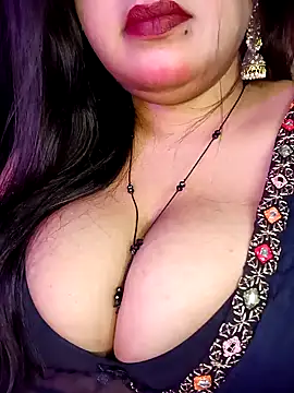 Suhanakhan00 online show from 03/17/25, 06:07