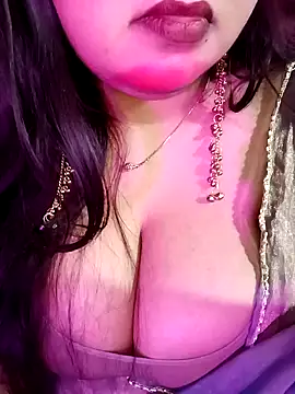 Suhanakhan00 online show from 03/26/26, 08:20