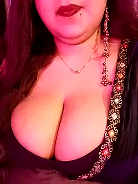 Suhanakhan00 online show from 05/01/26, 05:28