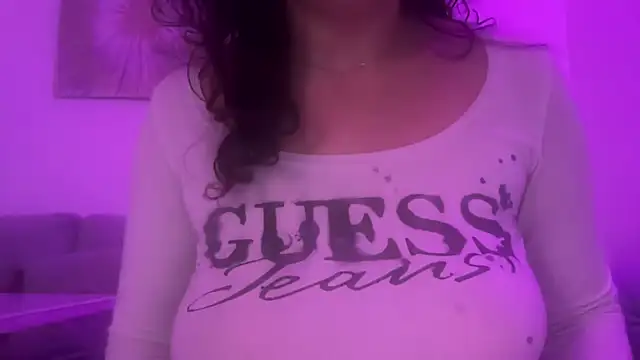 Serena 4you online show from 10/21/25, 08:53