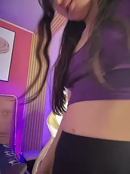 Snapshot of Sophie_LS chatting on 01/22/25, 01:42 Sophie LS online show from 01/22/25, 01:42