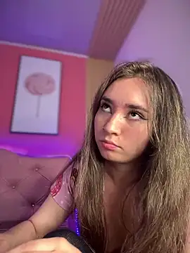 Snapshot of Sophie_LS chatting on 01/30/25, 06:03 Sophie LS online show from 01/30/25, 06:03