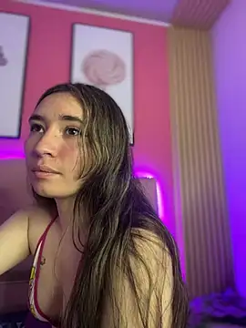 Snapshot of Sophie_LS chatting on 03/07/25, 05:51 Sophie LS online show from 03/07/25, 05:51