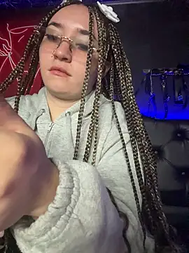 Sophie LS online show from 02/15/26, 02:30