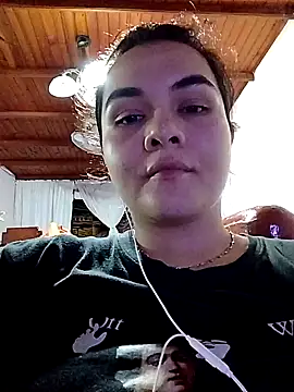 Snapshot of Babe-sofi chatting on 10/06/25, 01:58 Babe-sofi online show from 10/06/25, 01:58