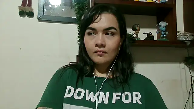 Snapshot of Babe-sofi chatting on 10/14/25, 02:56 Babe-sofi online show from 10/14/25, 02:56