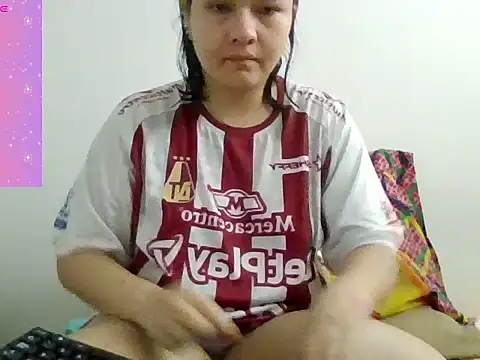 Snapshot of Babe-sofi chatting on 02/14/26, 04:04 Babe-sofi online show from 02/14/26, 04:04