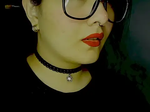Snapshot of Babe-sofi chatting on 07/04/26, 12:06 Babe-sofi online show from 07/04/26, 12:06