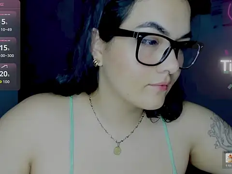 Snapshot of Babe-sofi chatting on 07/06/26, 10:23 Babe-sofi online show from 07/06/26, 10:23