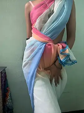 Snapshot of Mallu_rose chatting on 01/15/25, 03:29 Mallu rose online show from 01/15/25, 03:29