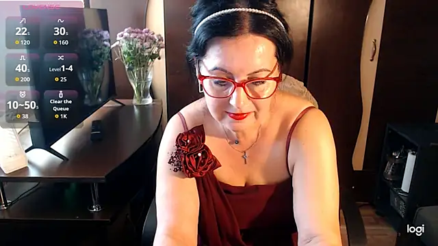 Snapshot of exymilf_ chatting on 09/21/25, 10:17 exymilf online show from 09/21/25, 10:17