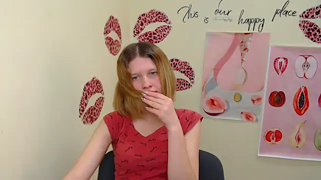 Snapshot of StellaCRL chatting on 03/18/25, 02:15 StellaCRL online show from 03/18/25, 02:15