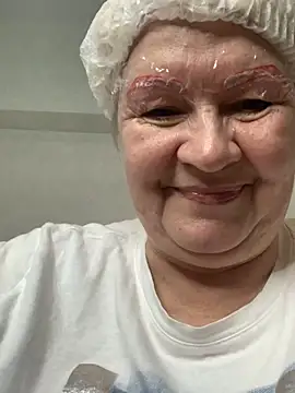 Laura Millf online show from 01/23/25, 04:04