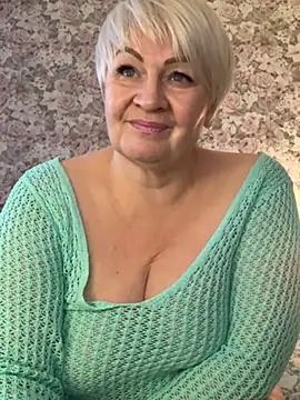 Laura Millf online show from 03/04/25, 03:15