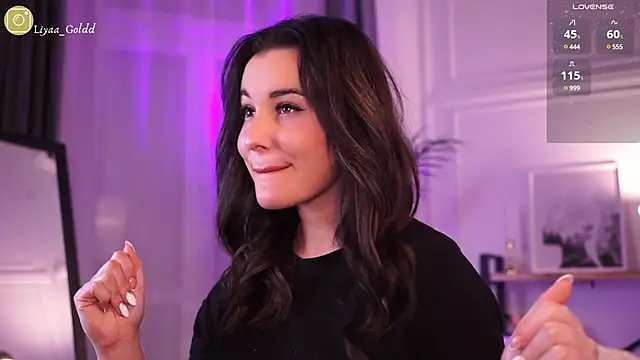 Snapshot of Liya_Gold_ chatting on 01/30/25, 10:19 Liya Gold  online show from 01/30/25, 10:19