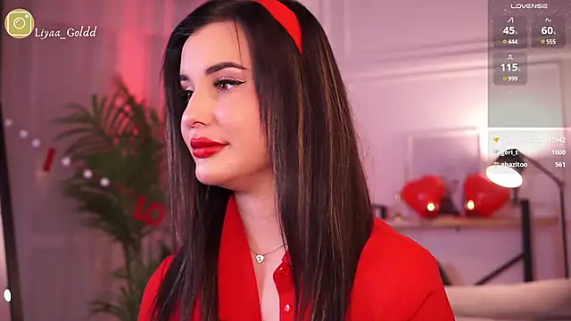 Snapshot of Liya_Gold_ chatting on 02/15/25, 12:48 Liya Gold  online show from 02/15/25, 12:48