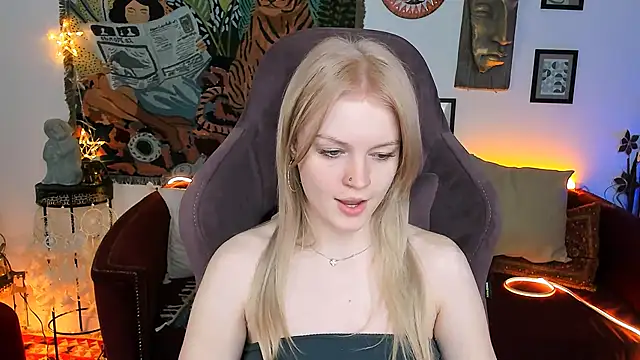 GraceGlamour online show from 02/08/25, 08:09