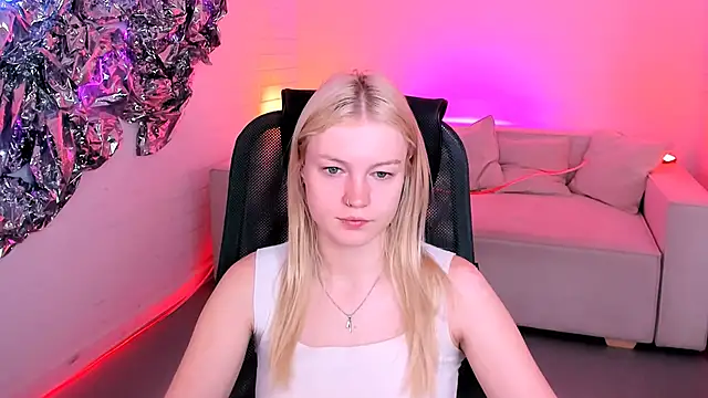 GraceGlamour online show from 09/13/25, 05:07