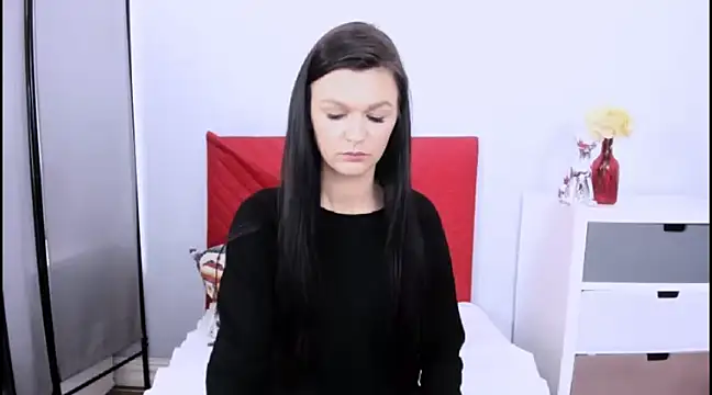 Snapshot of DakotaSensual chatting on 12/12/24, 11:40 DakotaSensual online show from 12/12/24, 11:40